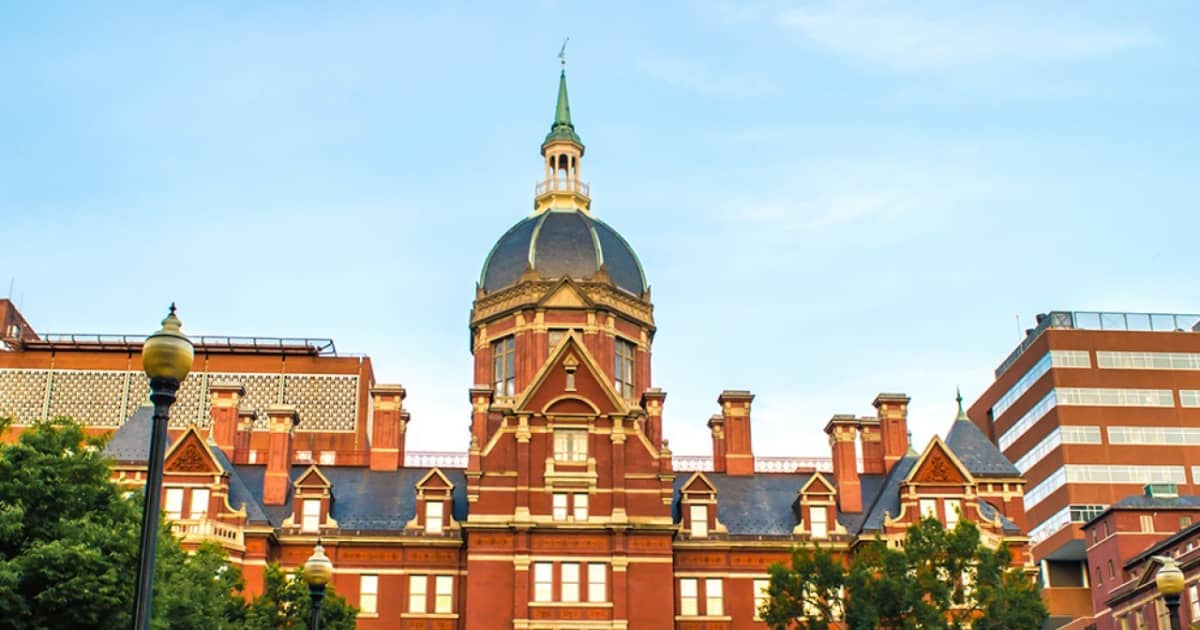 コロナ感染者データ「ジョンズ・ホプキンス大学」は人材と資金が凄い FRIDAY(フライデー)